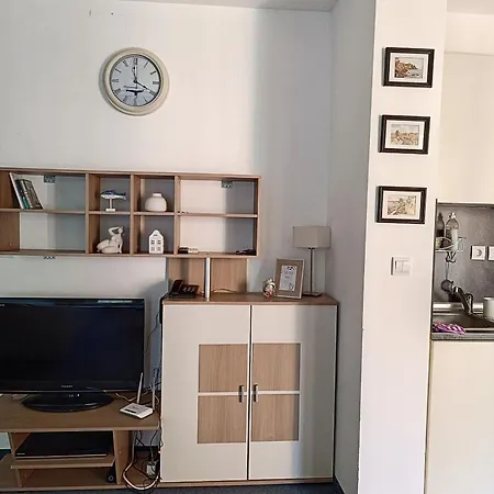 Ξενοδοχείο με διαμερίσματα марина кейп *